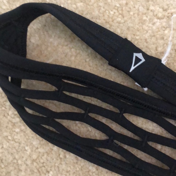 ivivva heabands bundle!! (two headbands) - Picture 4 of 4